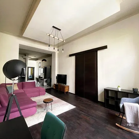 Deluxe Cosmopolitan With Free Parking Budapest