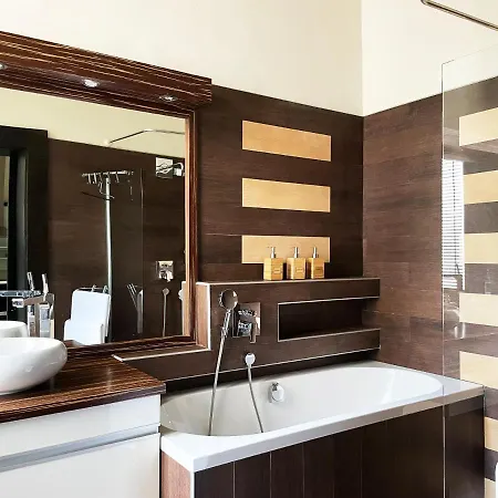 Deluxe Cosmopolitan With Free Parking Budapest
