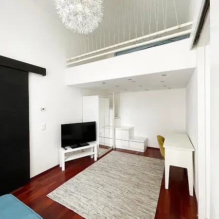 Deluxe Cosmopolitan Apartment *