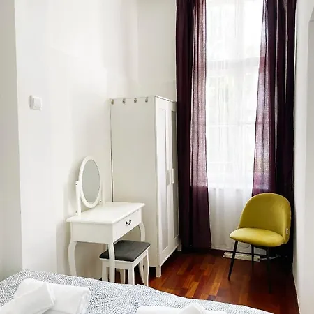 Apartment Deluxe Cosmopolitan With Free Parking *